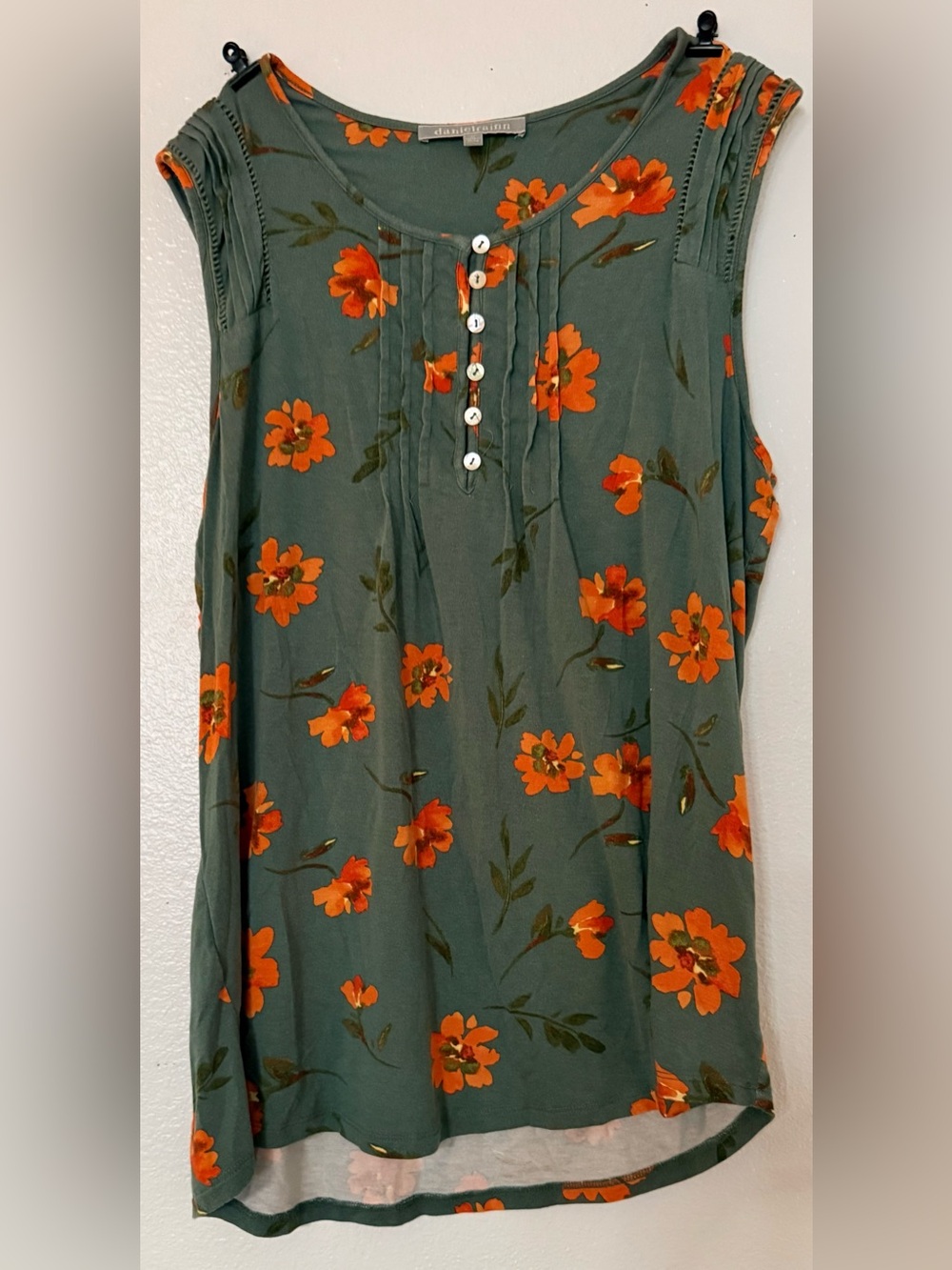 Daniel Rainn Floral Pintuck Sleeveless Tunic Top Green Orange Size M
